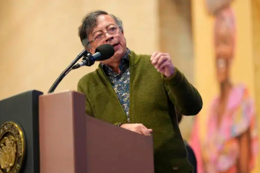 Nacionales Bolivia rechaza propuesta de mediación de Gustavo Petro y exige respeto a su soberanía