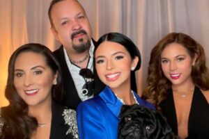 Corren a hija de Pepe Aguilar de la escuela: habría intentado tirar a su compañera por la ventana