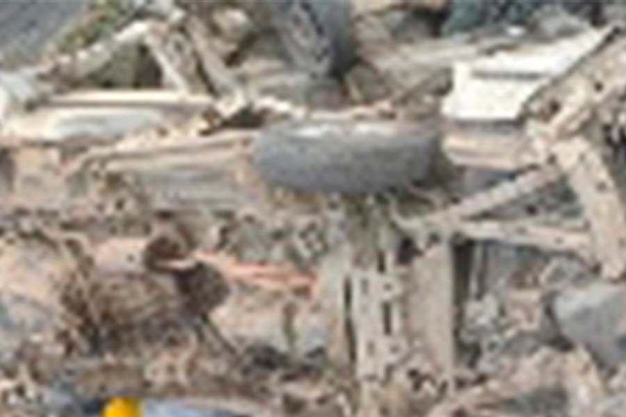 Bomberos Cochabamba: Sube a nueve la cifra de fallecidos por la caída de un minibús a un barranco y cuatro son menores de edad